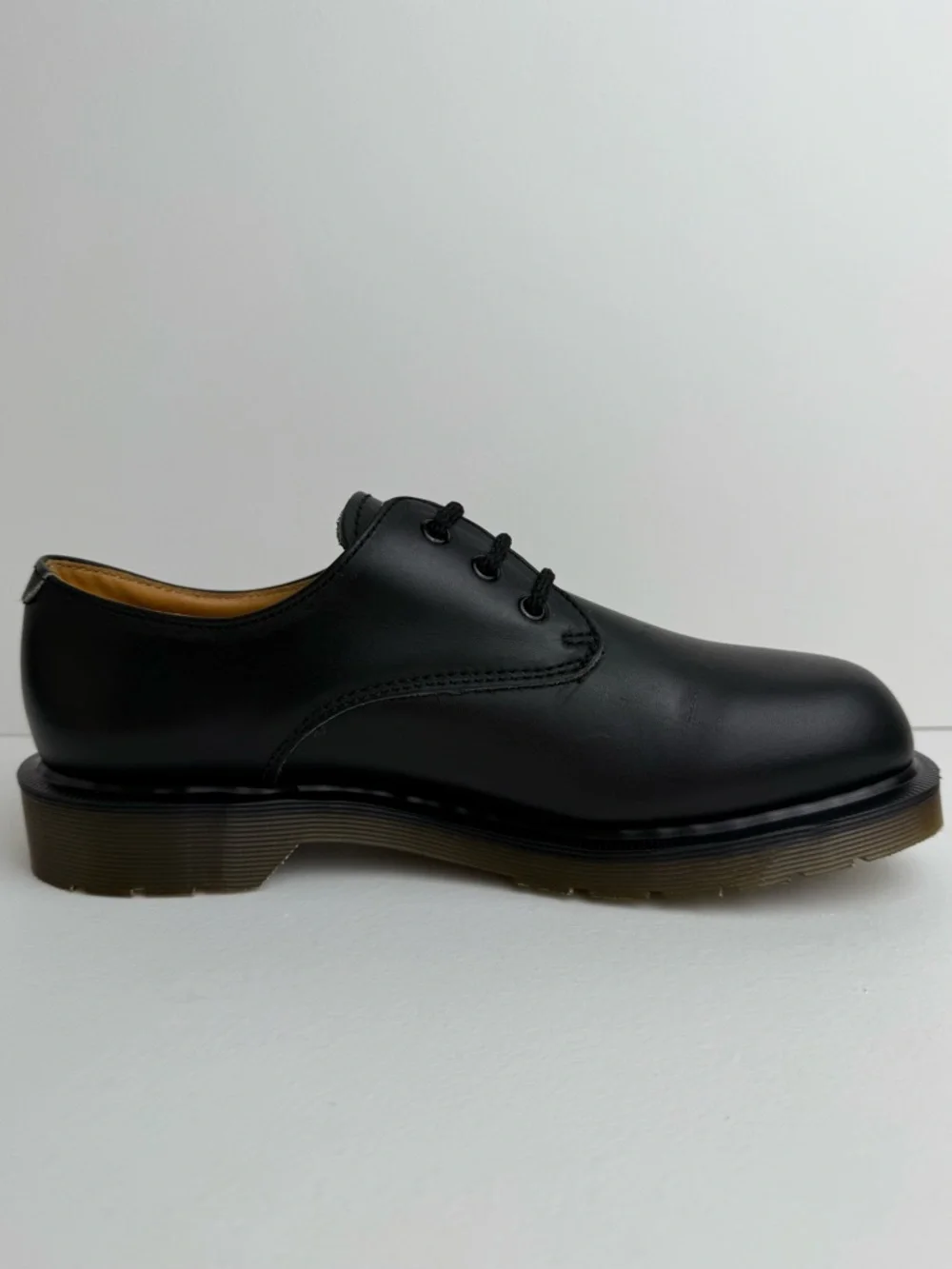Vintage Dr. Martens England Black Greasy Leather Gibson Oxfords UK 8 - Picture 8 of 16